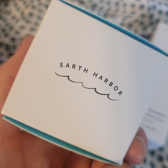 Earth Harbor Glow Juice & Marina Biome Brightening Ampoule new in boxes - Picture 6 of 7